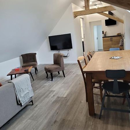 Appartement Proche Circuit Changé Esterno foto