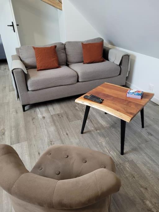 Appartement Proche Circuit Changé Esterno foto